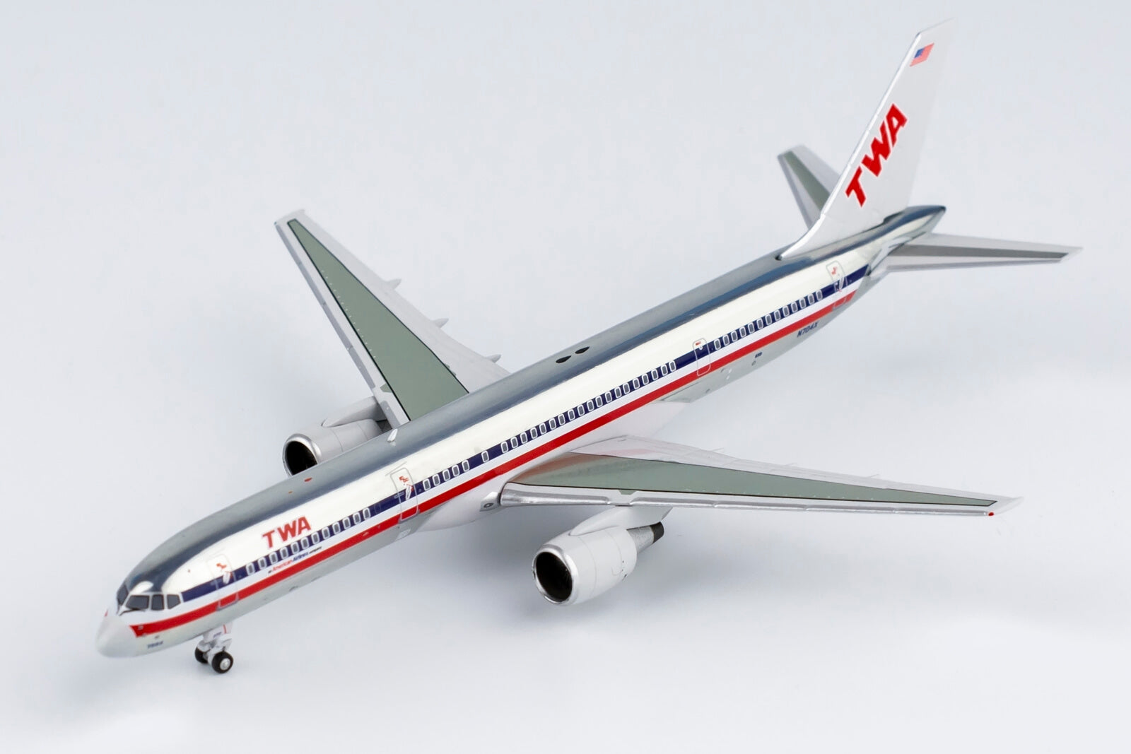 Flight Miniatures American Airlines Boeing 757-200 Diecast Model - 40th Ann Livery - 1/200 Scale