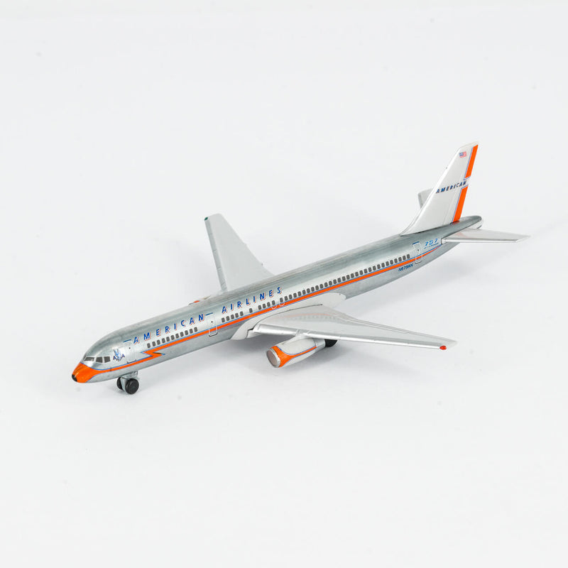 Herpa - 1:500 Boeing 757-200 "Lightning Bolt" American Airlines | Yesterday Series | OG