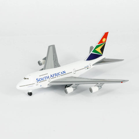 Aircraft Photo of CS-TBJ | Boeing 707-373C | TAP - Transportes Aéreos