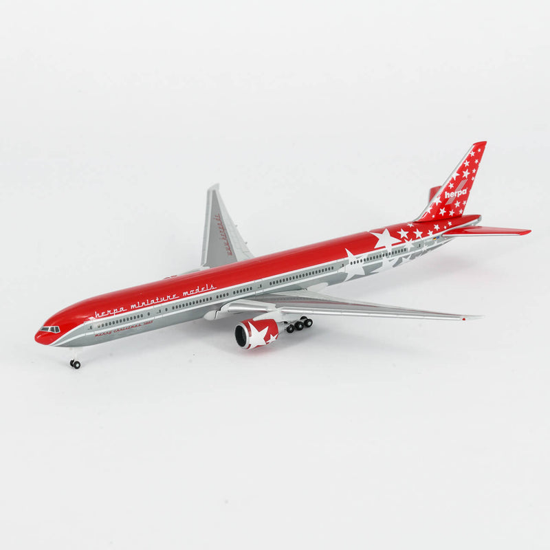 Herpa - 1:500 Boeing 777-300ER Herpa Weihnachtsmodell | Limited Edition Christmas 2005 | NG